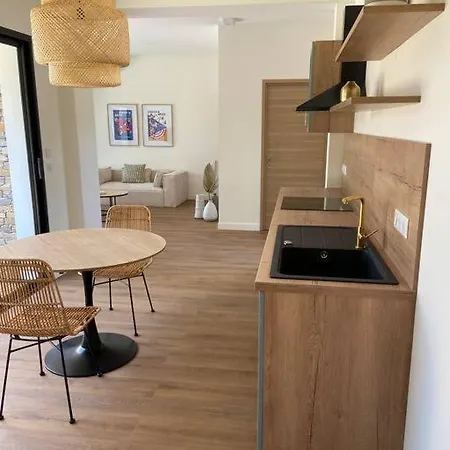 Maison Proche Du Pic Loup